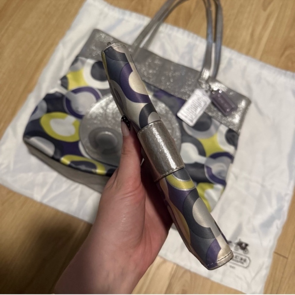 Coach Signature Tote Purse & Wallet Matching Set - Picture 4 of 10